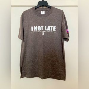 NWT T&C Surf Designs Hawaii I not late T-Shirt Shirt Top Hawaiian Time Large L